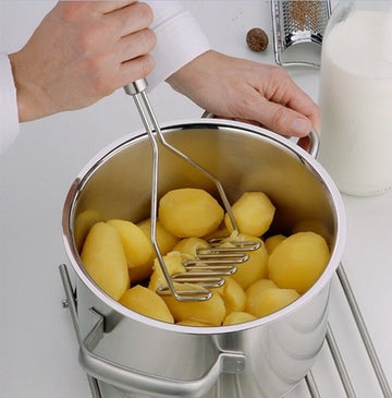 Potato Ricer & Masher – Kitchen Tool for Smooth Mashed Potatoes